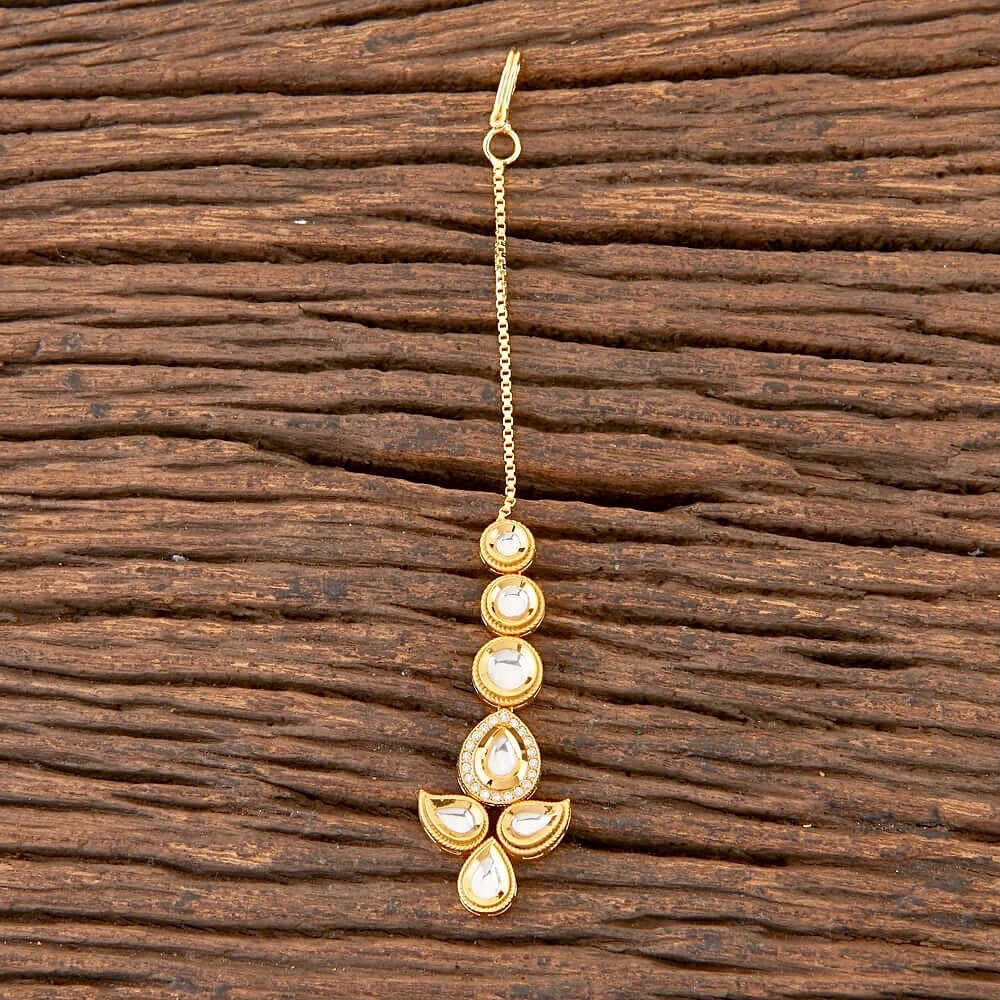 Petite Kundan Maang Tikka