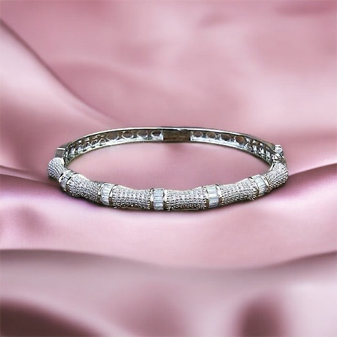 Lumière Pavé Bangle Bracelet – Silver Finish