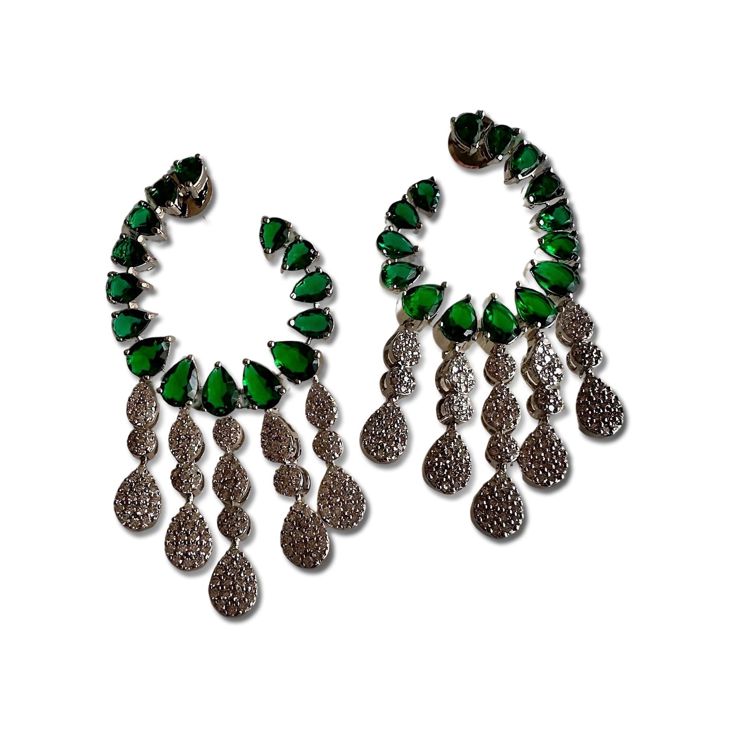 Emerald Aura Chandelier Earrings
Emerald Green Crystal Chandelier Earrings – Silver Finish