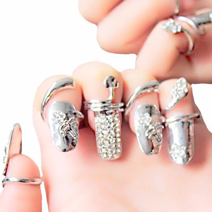 Duchess Set Of 4 Nail Rings Silver